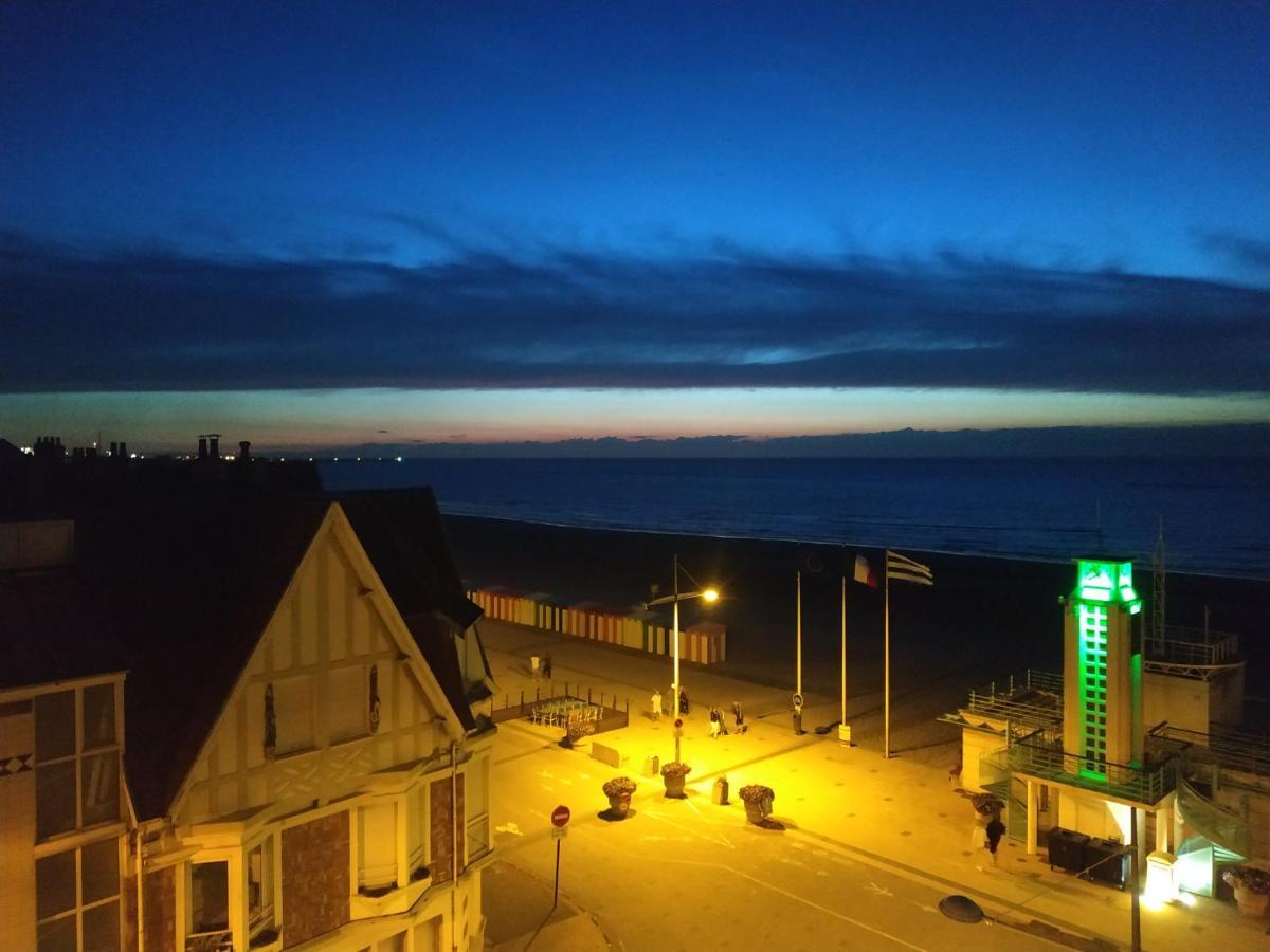 Sea View & - Blue Horizon